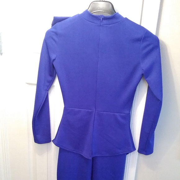 Dress - Picture 3 of 3